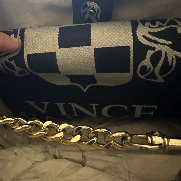 VINCE CAMUTO QUILTED TOTE “VISHO-TO” Style FIREFALL - Picture 6 of 15